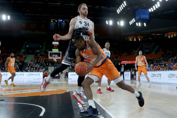 练的行为直 练的行为直