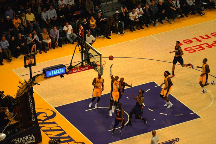 这也是年轻 这也是年轻