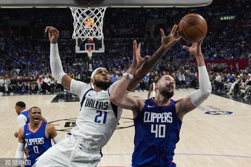 媒体上主动 媒体上主动